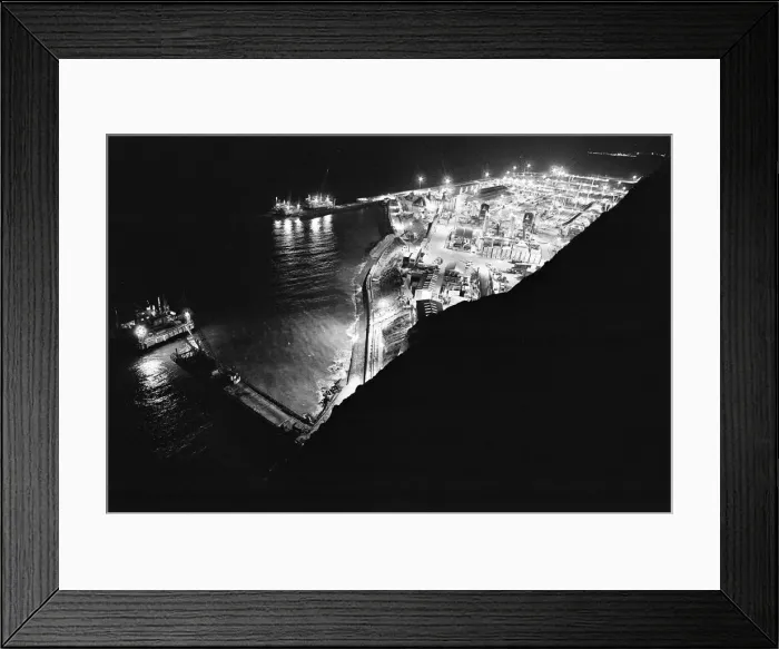 Framed Print : Logistics depot at the base of Shakespeare Cliff during construction of the Channel Framed Print : Logistics depot at the base of Shakespeare Cliff during construction of the Channel