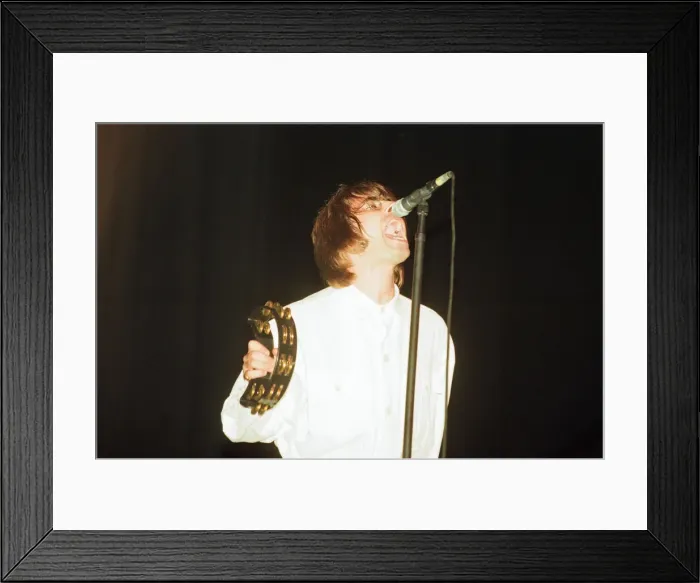 Framed Print : Oasis in concert at Knebworth, Hertfordshire. Liam Gallagher. 11th August 1996 Framed Print : Oasis in concert at Knebworth, Hertfordshire. Liam Gallagher. 11th August 1996