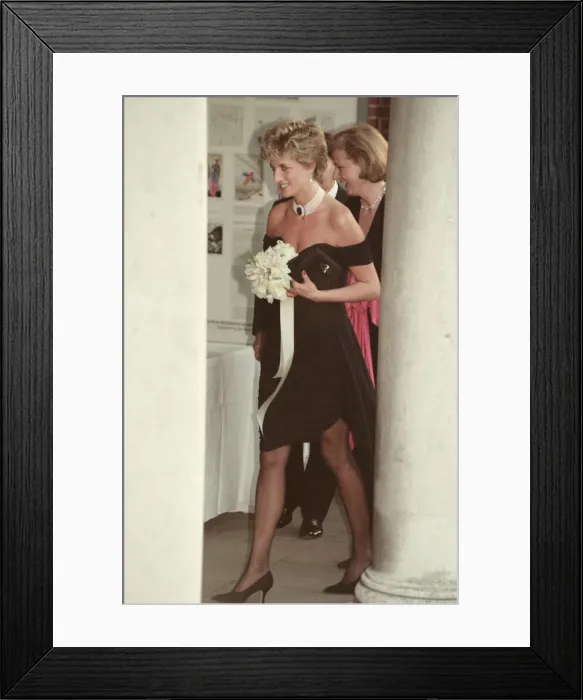 Framed Print : HRH Princess Diana, The Princess of Wales arrives for The Serpentine GalleryOs summer