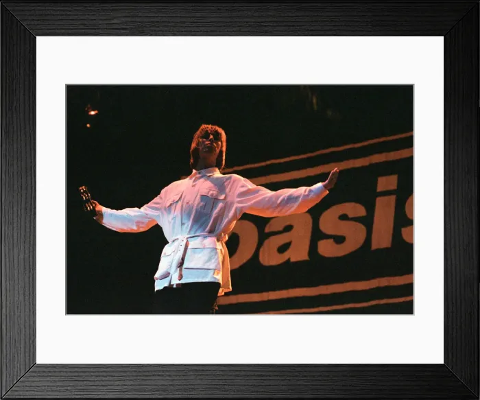 Framed Print : Oasis in concert at Knebworth, Hertfordshire. Liam Gallagher. 11th August 1996