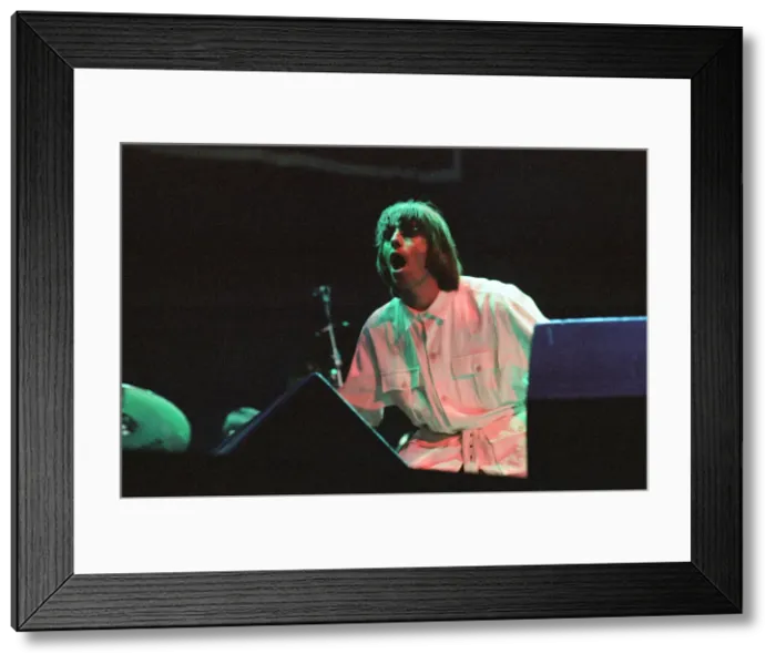 Framed Print : Oasis in concert at Knebworth, Hertfordshire. Liam Gallagher. 11th August 1996 Framed Print : Oasis in concert at Knebworth, Hertfordshire. Liam Gallagher. 11th August 1996