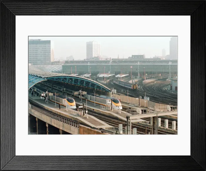 Framed Print : Eurostar at Waterloo station. 24th March 1995