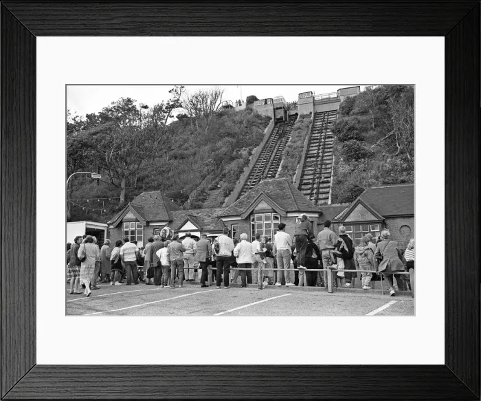 Framed Print : Darling Buds of May filming in Folkestone 31st May 1991 Fans of the Darling Buds of Framed Print : Darling Buds of May filming in Folkestone 31st May 1991 Fans of the Darling Buds of