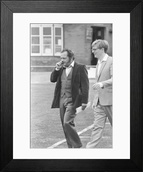 Framed Print : Darling Buds of May filming in Folkestone 31st May 1991