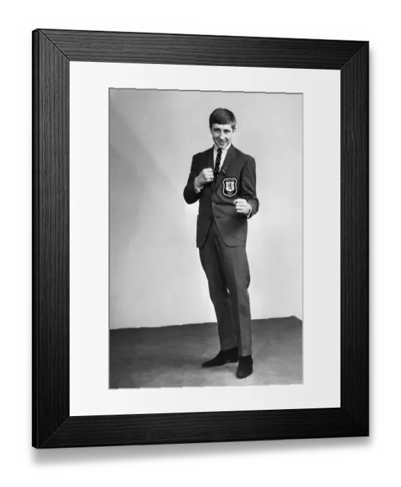 Framed Print : Scottish Lightweight boxer Ken Buchanan poses for the camera before competing in the 1965 Framed Print : Scottish Lightweight boxer Ken Buchanan poses for the camera before competing in the 1965