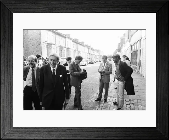 Framed Print : Lord Scarman returns to Brixton, London, Monday 6th October 1986 Framed Print : Lord Scarman returns to Brixton, London, Monday 6th October 1986