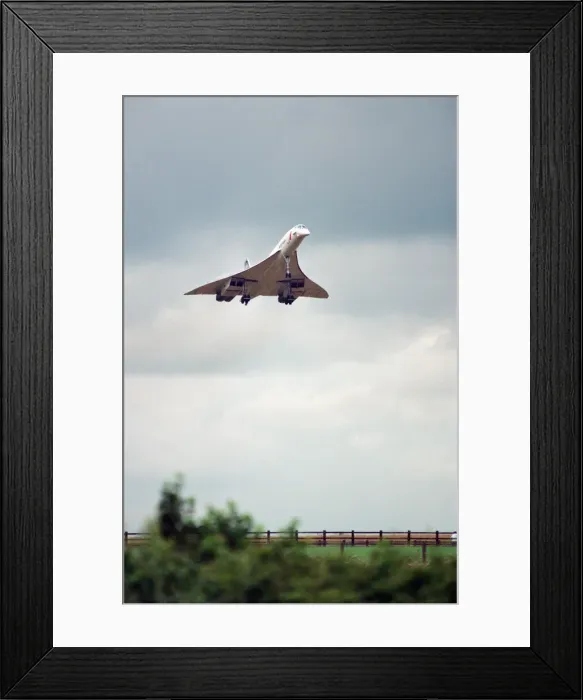 Framed Print : British Airways Concorde G-BOAF seen here on final approach to Newcastle Airport 24th