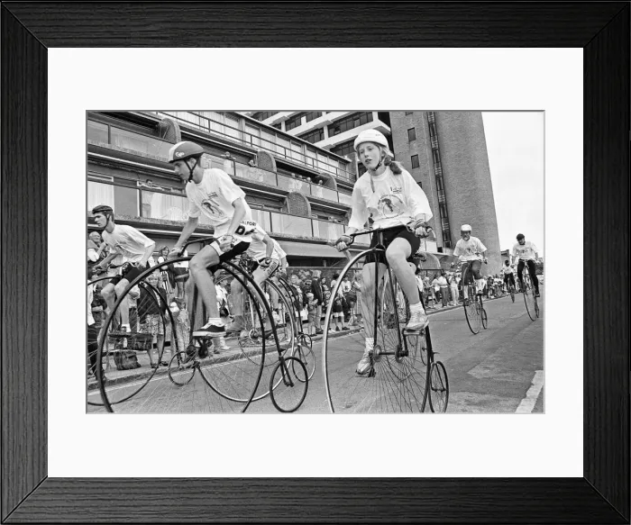 Framed Print : Stage Four of the Tour de France from Dover to Brighton Framed Print : Stage Four of the Tour de France from Dover to Brighton