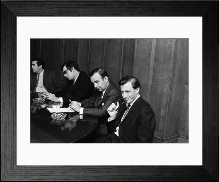 Framed Print : The Sun press conference at the News of the World, a few days before the relaunch of Framed Print : The Sun press conference at the News of the World, a few days before the relaunch of
