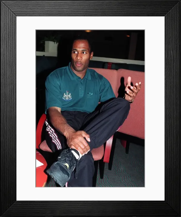 Framed Print : Footballer Les Ferdinand during his interview with Daily Mirrors Harry Harris Framed Print : Footballer Les Ferdinand during his interview with Daily Mirrors Harry Harris