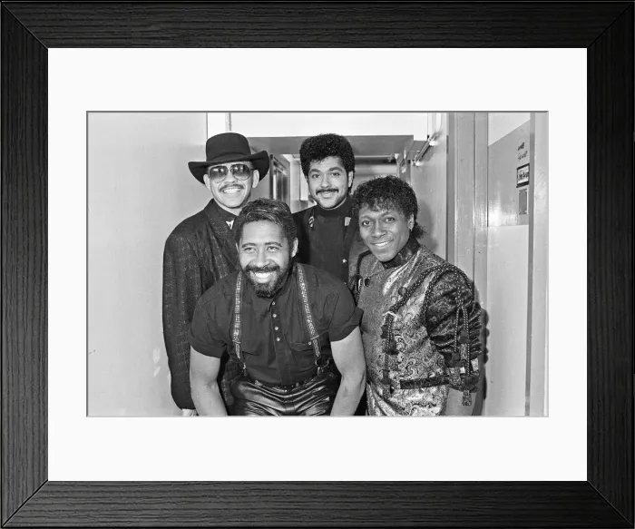 Framed Print : The Commodores seen here backstage at the Leas Cliff Hall, Folkestone. 18th April 1989 Framed Print : The Commodores seen here backstage at the Leas Cliff Hall, Folkestone. 18th April 1989