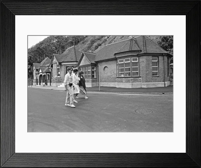 Framed Print : Darling Buds of May filming in Folkestone 31st May 1991 Framed Print : Darling Buds of May filming in Folkestone 31st May 1991