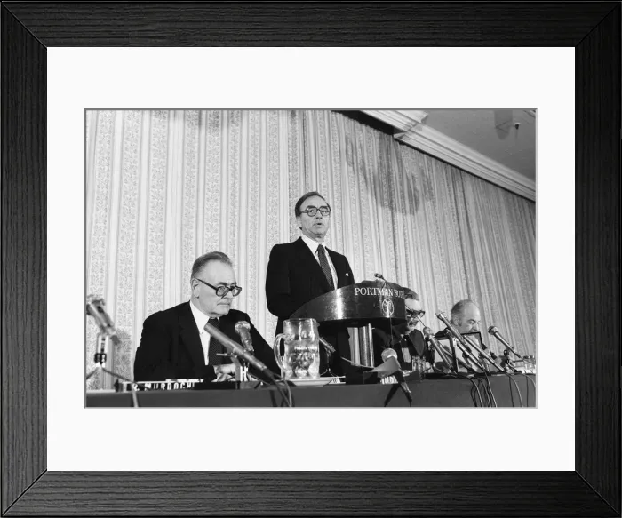 Framed Print : Rupert Murdoch buys The Times newspaper. Pictured at a press conference on the future of Framed Print : Rupert Murdoch buys The Times newspaper. Pictured at a press conference on the future of