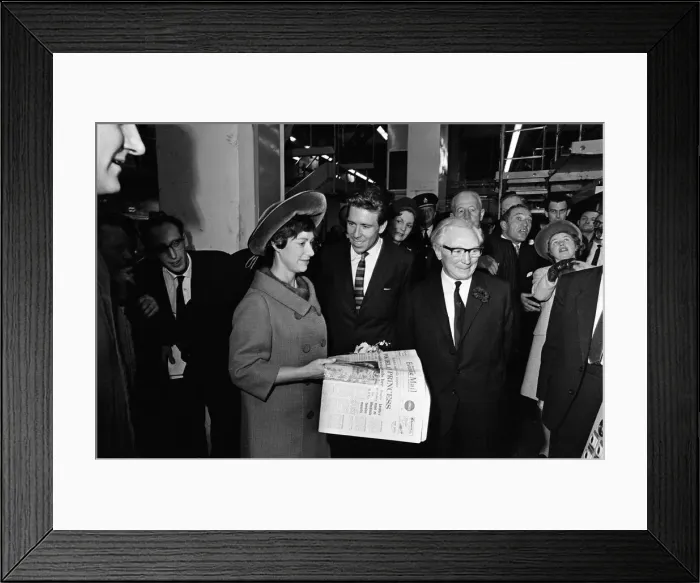 Framed Print : Princess Margaret, Countess of Snowdon and Antony Armstrong-Jones Framed Print : Princess Margaret, Countess of Snowdon and Antony Armstrong-Jones