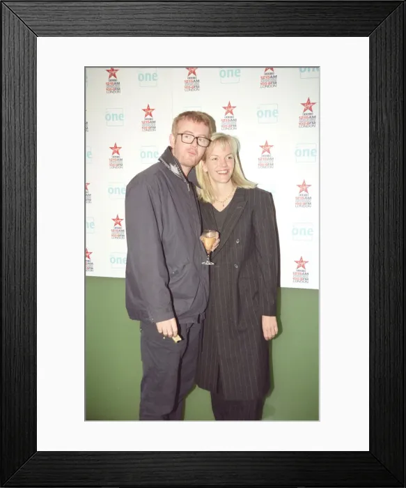 Framed Print : Chris Evans and Elisabeth Murdoch at the launch of his Virgin Radio Breakfast Show on Sky Framed Print : Chris Evans and Elisabeth Murdoch at the launch of his Virgin Radio Breakfast Show on Sky