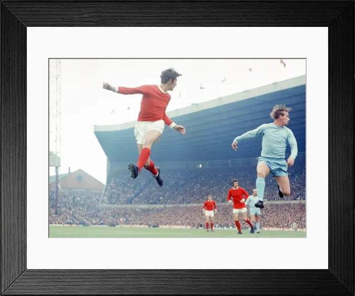 Framed Print : Man United 3-1 Sunderland, league division one match at Old Trafford Framed Print : Man United 3-1 Sunderland, league division one match at Old Trafford