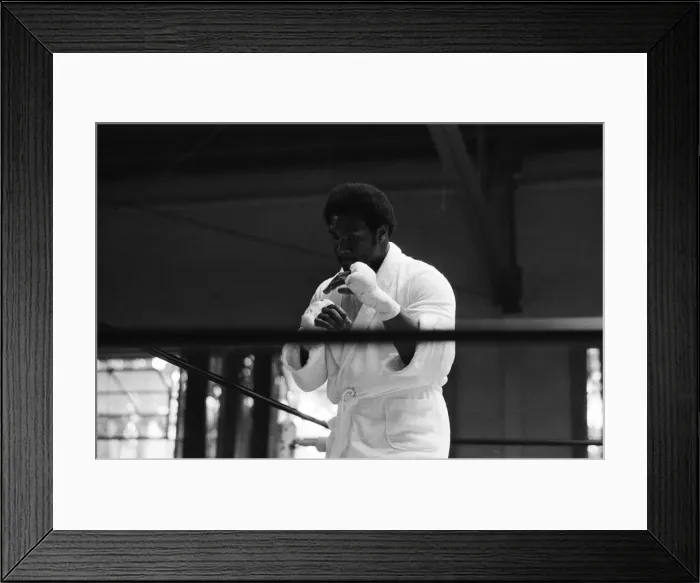 Framed Print : World boxing champion George Foreman trains at the Farigrounds in Pleasanton Framed Print : World boxing champion George Foreman trains at the Farigrounds in Pleasanton