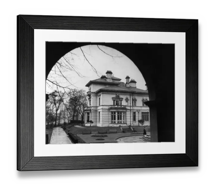 Framed Print : The Mansion House, Victoria Park, St Helens, Merseyside, 9th February 1951 Framed Print : The Mansion House, Victoria Park, St Helens, Merseyside, 9th February 1951