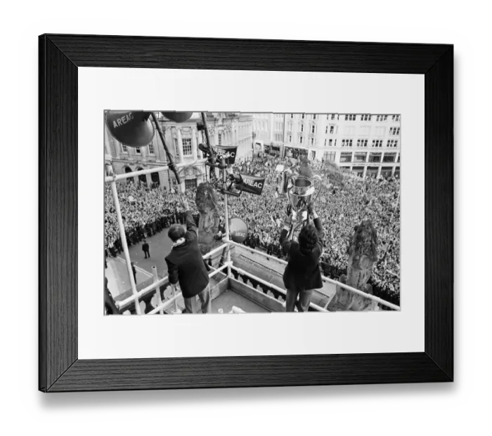 Framed Print : Newly crowned European champions Aston Villa, parade the European Champions Cup trophy to