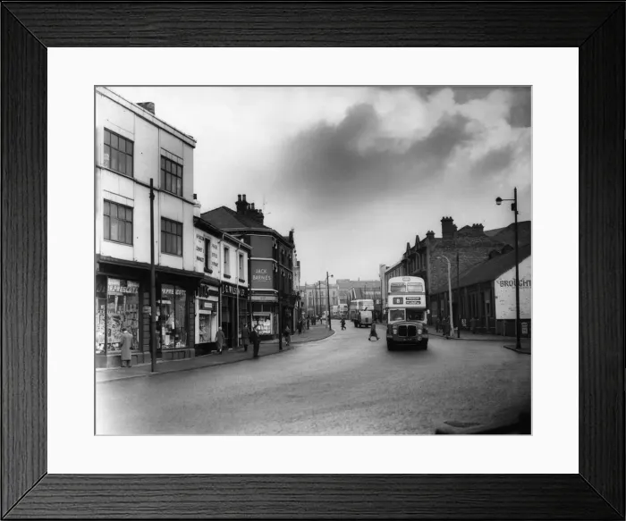 Framed Print : Bridge Street, St Helens, Merseyside, 30th August 1958 Framed Print : Bridge Street, St Helens, Merseyside, 30th August 1958