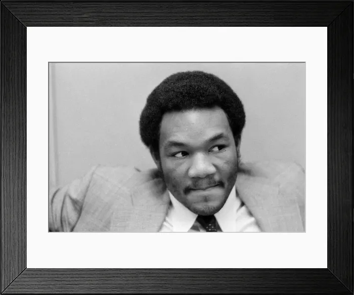 Framed Print : Heavyweight champion of the world, George Foreman in London Framed Print : Heavyweight champion of the world, George Foreman in London