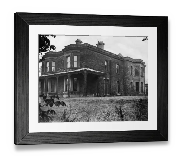 Framed Print : Eccleston Grange, St Helens, Merseyside, 19th October 1945, on the outskirts of St Helens Framed Print : Eccleston Grange, St Helens, Merseyside, 19th October 1945, on the outskirts of St Helens