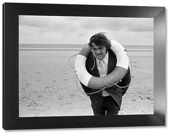 Les Dawson near his home at home at Lytham St Annes, Lancashire. 6th October 1972