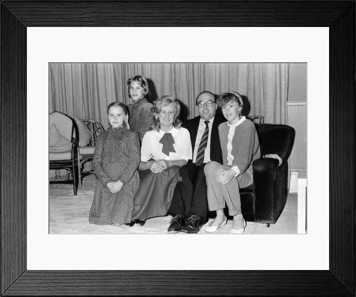 Framed Print : Labour MP John Smith at home in Edinburgh with his wife Elizabeth Framed Print : Labour MP John Smith at home in Edinburgh with his wife Elizabeth