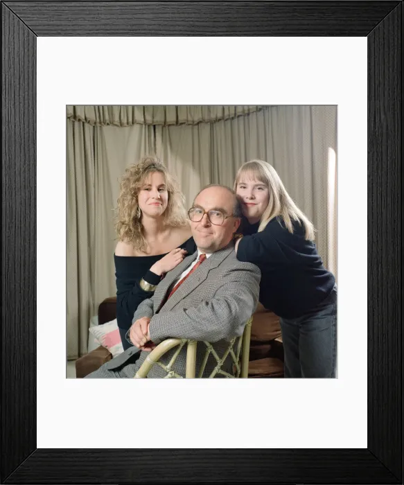 Framed Print : Shadow Chancellor of the Exchequer John Smith MP at home in Edinburgh with his family Framed Print : Shadow Chancellor of the Exchequer John Smith MP at home in Edinburgh with his family