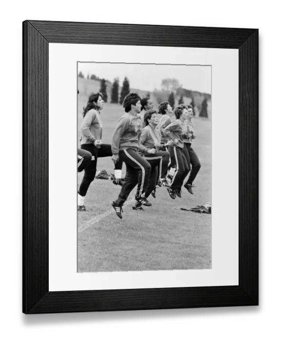 Framed Print : England Womens Football Team, pictured during training session ahead of their Framed Print : England Womens Football Team, pictured during training session ahead of their