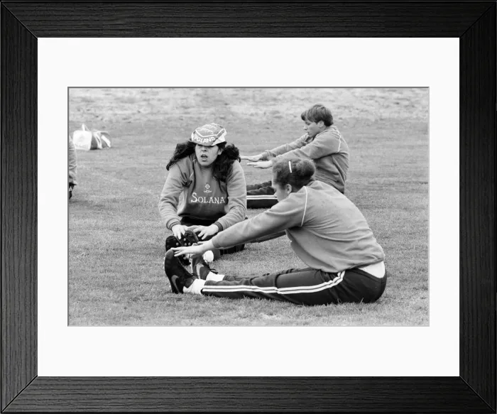 Framed Print : England Womens Football Team, pictured during training session ahead of their Framed Print : England Womens Football Team, pictured during training session ahead of their
