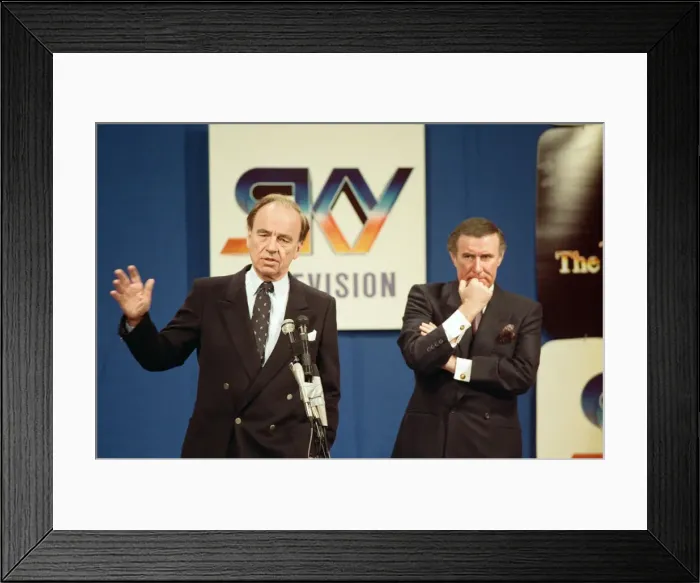 Framed Print : The launch of Sky TV. Andrew Neil and Rupert Murdoch. 5th February 1989 Framed Print : The launch of Sky TV. Andrew Neil and Rupert Murdoch. 5th February 1989