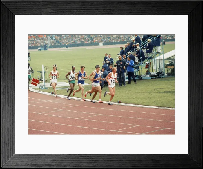 Framed Print : The Commonwealth Games. The mens 5000 meters, Ian Stewart (316 Framed Print : The Commonwealth Games. The mens 5000 meters, Ian Stewart (316