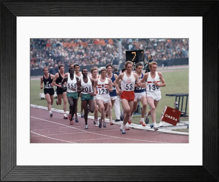 Framed Print : The Commonwealth Games. The mens 5000 meters, which was won by Ian Stewart (316) Framed Print : The Commonwealth Games. The mens 5000 meters, which was won by Ian Stewart (316)