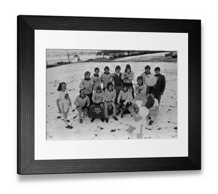 Framed Print : QPR Ladies FC players Josie Lee (22) left, and Sandra Choat (20 Framed Print : QPR Ladies FC players Josie Lee (22) left, and Sandra Choat (20