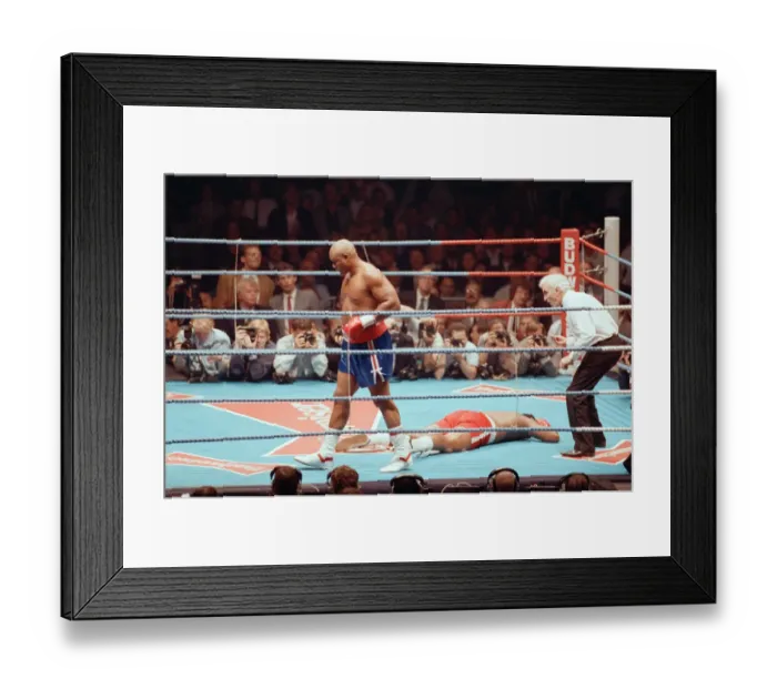 Framed Print : George Foreman vs. Terry Anderson, London Arena, London Framed Print : George Foreman vs. Terry Anderson, London Arena, London