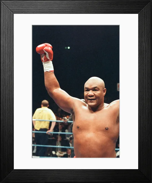 Framed Print : George Foreman vs. Terry Anderson, London Arena, London Framed Print : George Foreman vs. Terry Anderson, London Arena, London