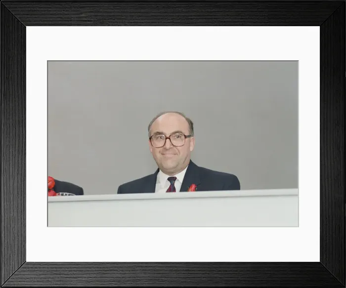 Framed Print : 1992 Labour Party leadership election. John Smith. 10th July 1992 Framed Print : 1992 Labour Party leadership election. John Smith. 10th July 1992