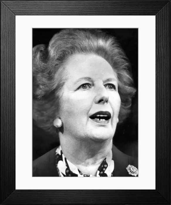 Framed Print : Margaret Thatcher at press conference - February 1987 Framed Print : Margaret Thatcher at press conference - February 1987