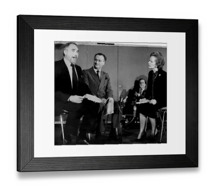Framed Print : Margaret Thatcher with Nigel Hawthorn and Paul Eddington performing sketch at National