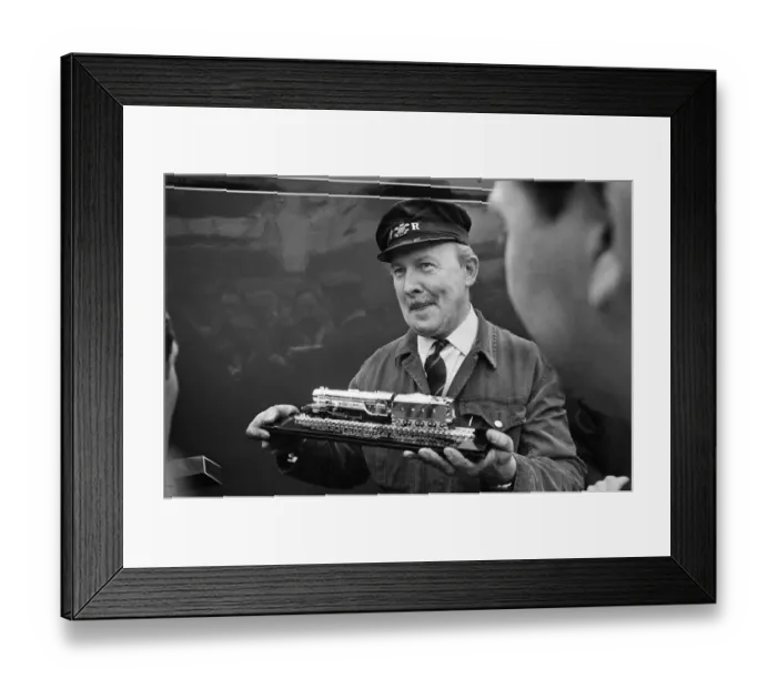 Framed Print : The Flying Scotsman. The 40th anniversary run from Kings Cross to Edinburgh