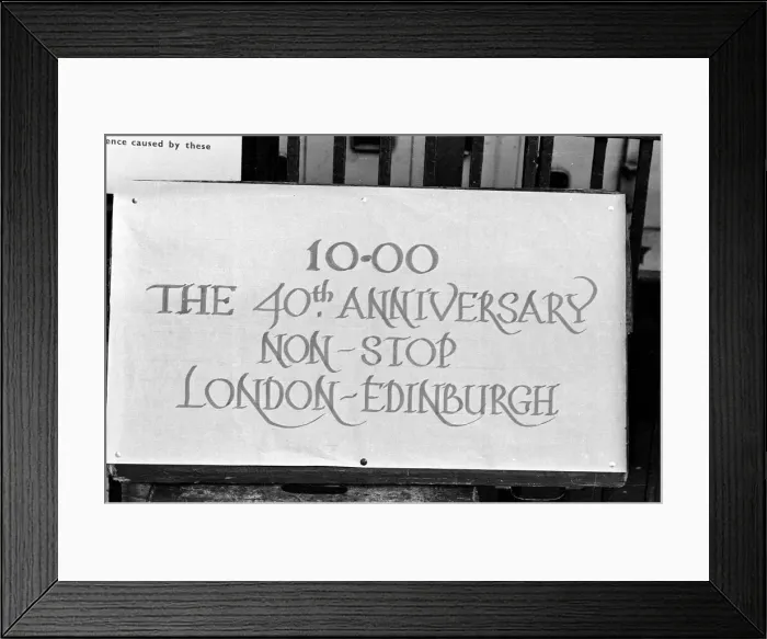Framed Print : The Flying Scotsman leaves London King Cross at 10am for Edinburgh on it Framed Print : The Flying Scotsman leaves London King Cross at 10am for Edinburgh on it