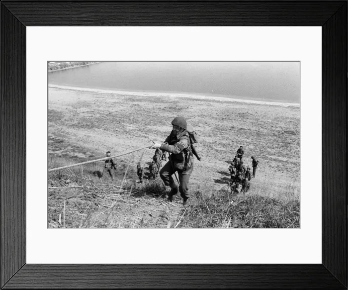 Framed Print : The filming of A Bridge Too Far'in Deventer, Holland. 10th May 1976