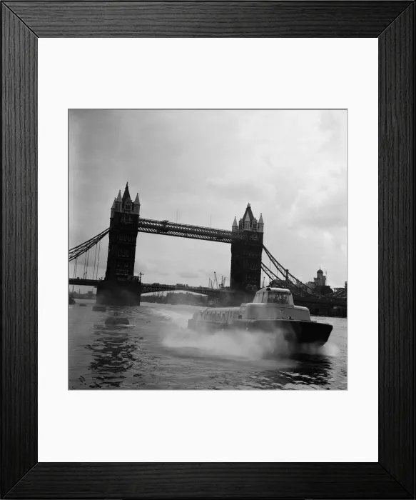 Framed Print : The inaugural day of the first passenger hovercraft service on the Thames with a Denny D2 Framed Print : The inaugural day of the first passenger hovercraft service on the Thames with a Denny D2