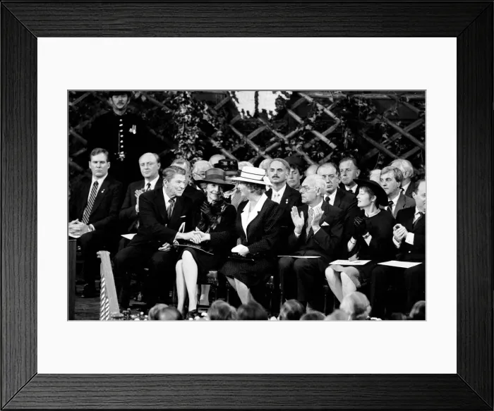 Framed Print : Ronald Reagan, US President and Margaret Thatcher at the Guildhall Framed Print : Ronald Reagan, US President and Margaret Thatcher at the Guildhall