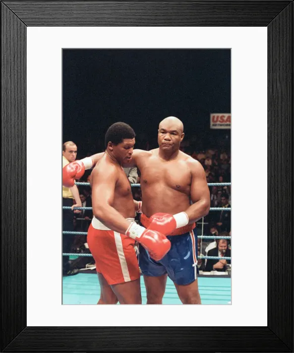 Framed Print : George Foreman vs. Terry Anderson, London Arena, London