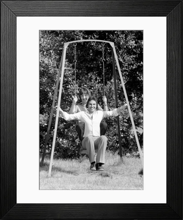 Framed Print : England Squad relaxing before one of their international matches Framed Print : England Squad relaxing before one of their international matches