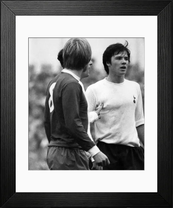Framed Print : English League Division One match at White Hart Lane. Tottenham Hostpur 1 v Liverpool 0