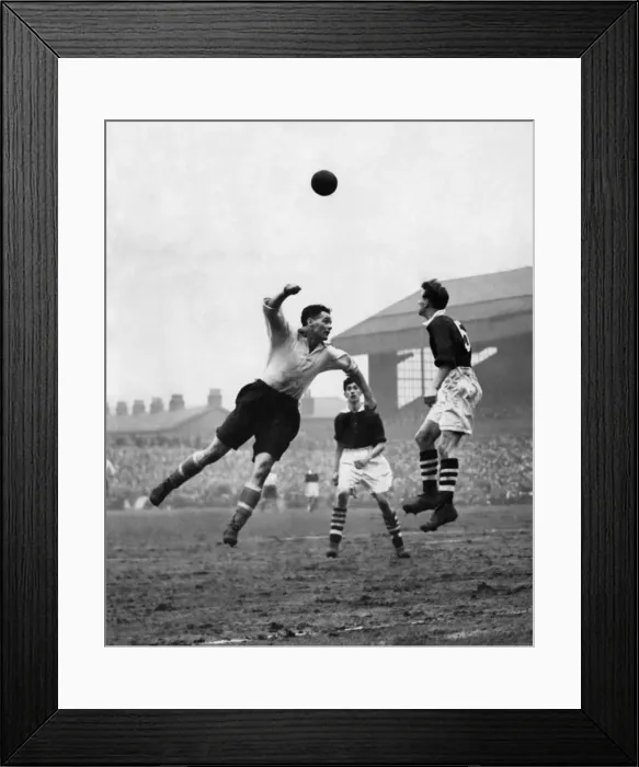 Framed Print : Leading lights at Turf Moor-Liddell of Liverpool who had moved into the centre forward Framed Print : Leading lights at Turf Moor-Liddell of Liverpool who had moved into the centre forward
