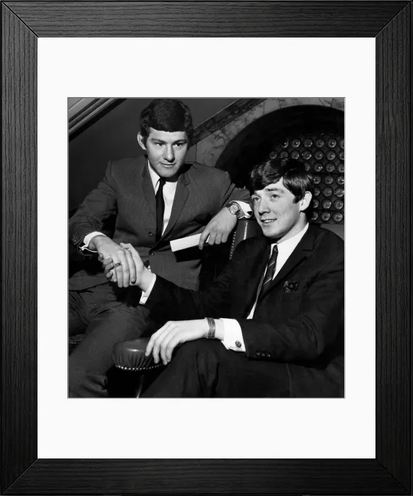 Framed Print : Manchester Uniteds Brian Kidd (left) with Joe Kinnear of Tottenham Hotspur Framed Print : Manchester Uniteds Brian Kidd (left) with Joe Kinnear of Tottenham Hotspur